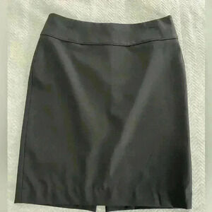 New With Tags DONCASTER Skirt Size 10 Black Pencil Knee Length Zip Back Slit